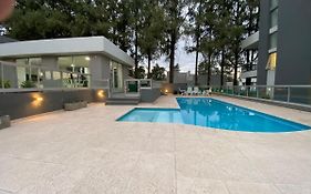 Departamento impecable ,complejo cerrado, asador y pileta